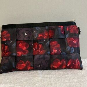 Harveys Rosa Hip pack